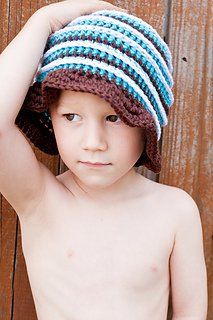 Ribbed_sunhat_3_small2