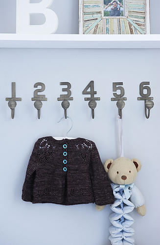 Yw51_patt_mailesweater_01_medium