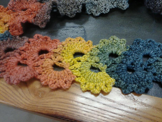 Qalscarf2_small2