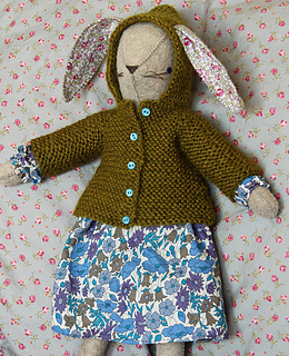 Maggielittlehoodedcoat_small2