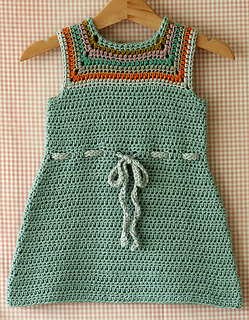 Pho_minadress3_lg_small2
