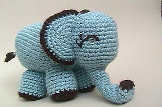 Elephant_2_small2