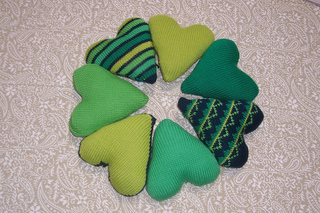 Green_hearts_for_brisbane_may_2010_h_small2