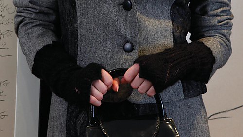 Renee_gloves_1_medium