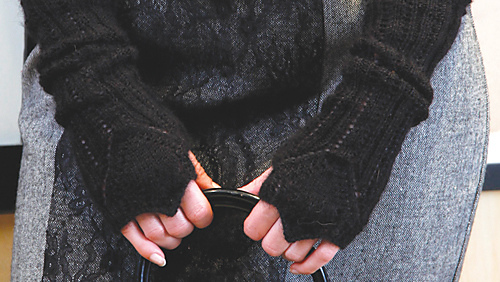 Renee_gloves_2_medium
