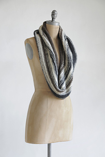 Shadowcapelet2_small2