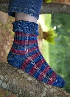 Angela_s_wind-socks_tree_sm_small2