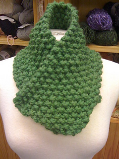 Evergreen_neck_warmer_small2