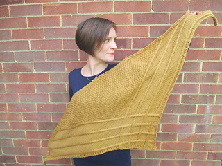 Tancook_bfl_debbis_bliss_shawl_small2