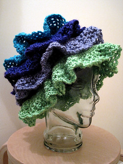 Coralreefhat_front_9feb2011_small2