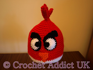 Red_bird_hat_37_a45_001_small2