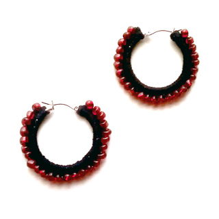 Crochet-beaded-earrings-red1_small2