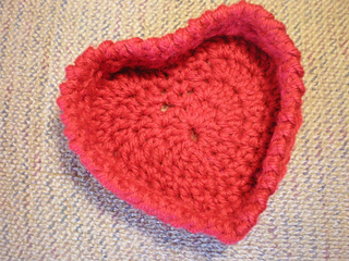 Heartshaped_basket_1_small2