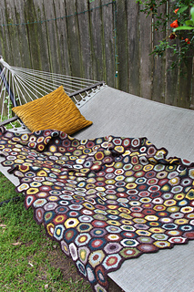 Edit_childs_20130429_hexagon-blanket_0081_small2