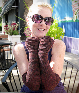 Img_5495_pleated-armwarmers_small2