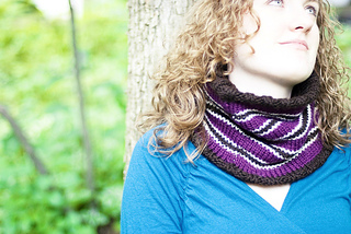 Frederica_cowl_striped_side_by_ariane_lacoste__2__small2