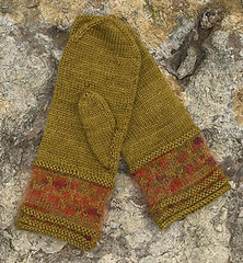 Mittens-on-rock-for-rav_small