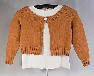Longsleevecroppedcardiforetsy_small2