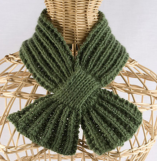 Buttonhole-scarf-for-etsy-rav_small2