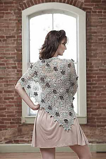 White_shawl_back_2_small2
