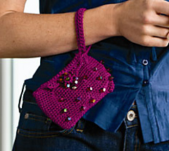 Video-wristlet-clutch-close_small