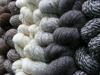 Icelandic_undyed_small2