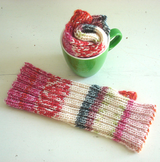 Stretchy_mitts_5_small2