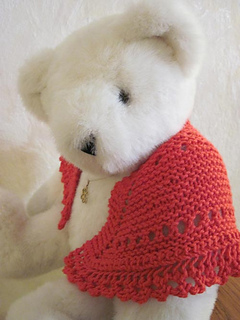 H134-a-bit-of-lace-dolly-shawl_small2