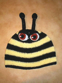 Knit and crochet free patterns - Bees. Compilation of free patterns to knit or crochet, all about bees. Hats, costumes, skirts and other outfits. Knit and crochet free patterns - Bees. Compilation of free patterns to knit or crochet, all about bees. Hats, costumes, skirts and other outfits.