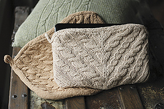 Cabled-netbook-cozy-both_small2