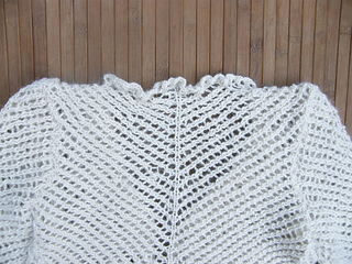 Juno_neck_detail_small2