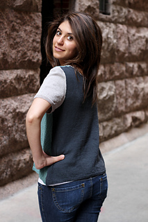 0737_beatrice_3-4_back_small2