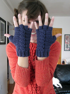 Crochet-pattern-glove_small2