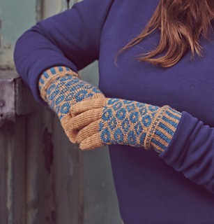 Tioram_gloves_small2