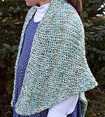 Three_seasons_shawl_close-up_small