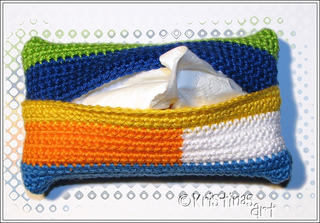 Bunte_taschentuchtasche_offen_small2