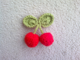 Ravelry: Crochet Cherry Brooch pattern by Vanessa Mooncie
