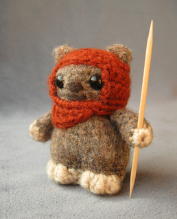 Sw_ewok_02e_small2