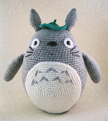 Totoro_grey_06_small