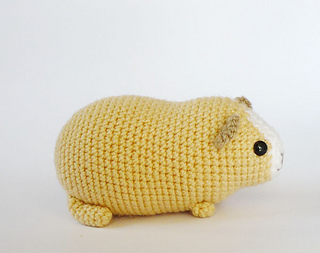 Ravelry: Chubby guinea pig pattern by Kati Galusz
