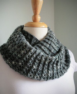 Twisted-rib-neckwarmer-2_small2