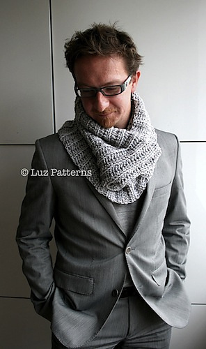 Men_in_grey_medium