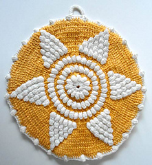 Pb082-maggie-weldon-crochet-600mainjpg_04_small