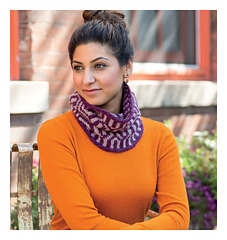 Scarf_style_2_-_cross_timbers_beauty_shot_small