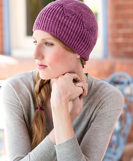 New_vintage_lace_-_clematis_doily_and_beanie_beauty_shot_small2