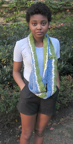 Eyelet_ripple_infinity_scarf_kiani3_medium