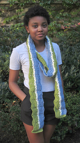 Eyelet_ripple_infinity_scarf_kiani2_medium