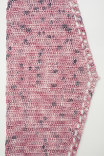 Crochet-summer-shawlette-detail_small2
