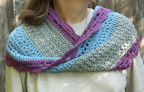 Fooling_around_cowl_1_003_medium