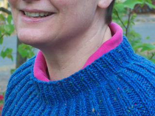 Close-up_of_crewneck_small2